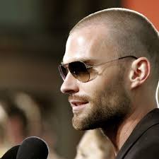 Seann William Scott checks into rehab