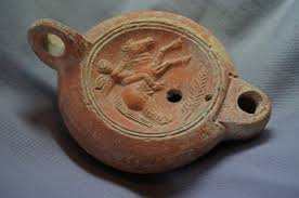 It nestles nicely into a children's room or makes an excellent choice for emergency lighting. 9 Ancient Roman Islamic Oil Lamps Ancient Glass Blog Of The Allaire Collection