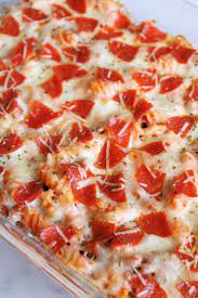 Pepperoni Pizza Pasta Bake Easy Pizza Casserole Kindly Unspoken Recipe Pizza Pasta Bake Pasta Bake Pasta Bake Easy