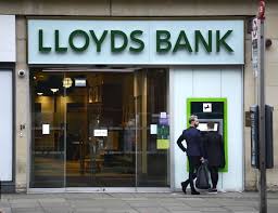 July 4, independence day, is a federal holiday, which means all banks will be closed on that day. Banks Open Are The Banks Open During The Coronavirus Lockdown Uk News Express Co Uk