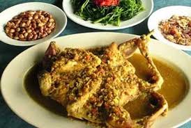 Selain rasanya yang enak, aroma khas yang berasal dari campuran bumbu dan resep masakan yang satu ini sangat menggugah selera. Ayam Betutu Khas Gilimanuk Bali Cabang Tuban Menu Prices Restaurant Reviews Tripadvisor