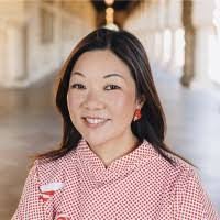 Jenna Lau's Instagram, Twitter & Facebook