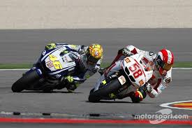Moto gp gp italia live scores and highlights. Valentino La Morte Del Sic E Stata Devastante Ho Continuato Per Amore