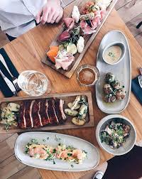 Bistro Bar Saint Gilles Bruxelles Djo Shares Drinks Food