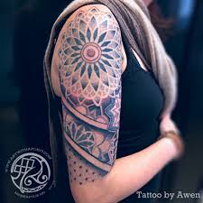 Twin city tattoo in minneapolis, minnesota offers all types of tattoos and body piercing. About Awen Briem Celtic Spiritual Tattoo Art With A Point Custom Tattoo Uptown Tattoo Lgbtq Tattoo Art With A Point