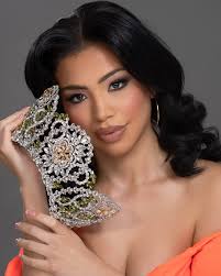 Miss West Coast Earth USA 🌎 @an_earth_angel 👑 @missearthusa Dress  @rachelallan Creative director @divo.academy #missearthusa #missearthusa2026