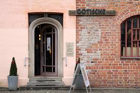 Gotisches haus in paretz, siehe paretz #musterdorf. Spandau Berliner Bezirk Am Zusammenfluss Von Spree Und Havel