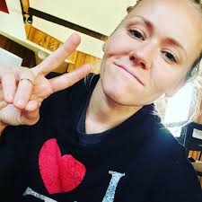 Danielle LeBeau (@danilandtraveler) • Instagram photos and videos