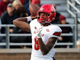 Is he also the best running. Ncaa Football Lamar Jackson Voted Ap College Football Player Of The Year The Courier