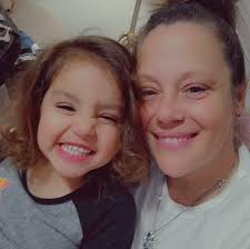 Laura Snape di dalam orang