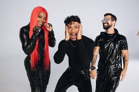 662,390 likes · 98,849 talking about this. Dennis Convida Ludmilla E Xama Para Parceria Inedita Em Deixa De Onda Caderno Pop