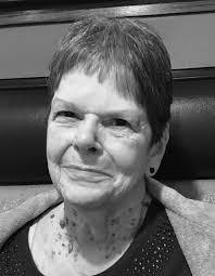 Eunice Beck's Instagram, Twitter & Facebook