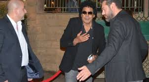 سُئل نوفمبر 20، 2019 بواسطة مجهول. Ø¨Ø§Ù„ØµÙˆØ± Ù…Ø­Ù…Ø¯ Ù…Ù†ÙŠØ± ÙˆØ­Ù„Ù…ÙŠ ÙˆØ§Ù„Ø³Ù‚Ø§ ÙŠØ¹Ø²ÙˆÙ† Ø¹Ø¨Ø§Ø³ Ø£Ø¨Ùˆ Ø§Ù„Ø­Ø³Ù† ÙÙŠ ÙˆÙØ§Ø© ÙˆØ§Ù„Ø¯ØªÙ‡