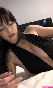 Nami mommy porn - Sexy photos