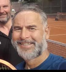 Hello! Looking for people down to play sometime. I'm NTRP ~3.5 in the  beaverton area, but also just want to meet ppl ~my age (I'm 22). DM me!