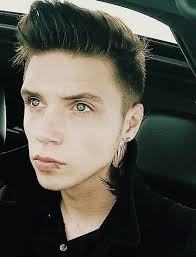 Andy biersack (feat ronnie radke, bvb, fronz). Andy Biersack 3 Bvb Photos Facebook
