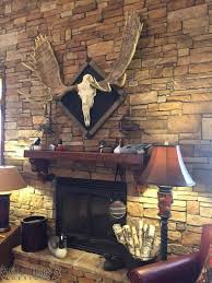 The big hooker ® is completely customizable both up and down and left and right to provide the perfect up right and natural presentation of your trophy. European Alaskan Moose Mount Cast Horn Designs