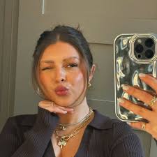 TAYLOR GILES 🤎 (@tayloralexisgiles) • Instagram photos and videos