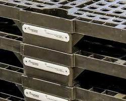 Gambar RFID tags on pallets