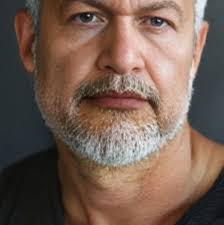 Manual de reparación FORD Figo Transmisión Automática PowerShift  Transmisión Automática DPS6 Transmisión Automática 6DCT250 Formto: PDF  Idioma: Español Envío electrónico mediante descarga Precio: Método de pago: