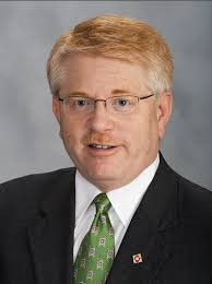 Bart Hall's Instagram, Twitter & Facebook