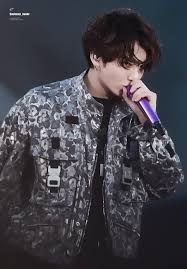 Bts' jungkook dyed his hair blue & the army is convinced he's dropping his mixtape soon. Bts Jungkook I Love His Long Hair Ugh Cr Owner Facebook