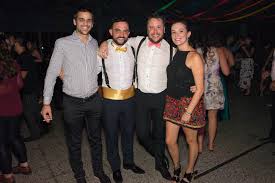 Hoy alberto se levantó combativo y con ganas de defender al pueblo. Galeria De Fotos El Casamiento Igualitario Del Diputado Leo Grosso Zorzal Diario