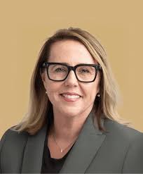 Navigating executive leadership transitions