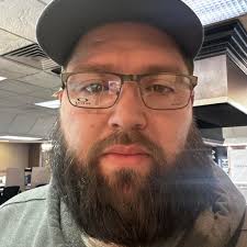 How to get a locked box in pop now game