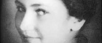 L'enfance à nice, où simone jacob est née le 13 juillet 1927, passe trop vite, stoppée en plein vol par son arrestation, le 29 mars 1944. Simone Veil L Eternelle Rebelle Le Point