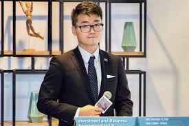 Das amerikanische time magazine zählt ihn 2014 zu den 25 einflussreichsten teenagern, die amerikanische zeitschrift foreign policy gar zu den führenden. Joshua Wong Interview The Face Of The Hong Kong Protests The Times Magazine The Times