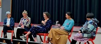 RachelJFenton (@RaeJFenton)