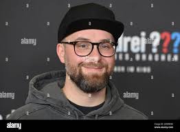 Mark FORSTER (musician), single image, cut single motif, portrait,  portrait, portrait. Red Carpet, Red Carpert World Premiere of THE THREE ???  ? HEIR OF THE DRAGON