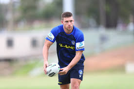 Opacic yozda 2016 yildagi finalda olgan jarohatini davolash uchun ikki marta elka rekonstruktsiyasini o'tkazgandan so'ng, 2017. First Look At Eels Pre Season Training Eels Blogs 1eyed Eel