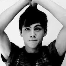 Aiden Watts (@AidenSenpaii)