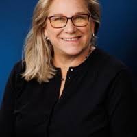 90+ "Ellen Roth" profiles