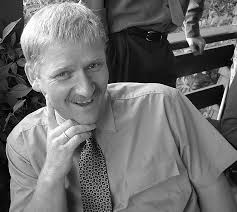 Hundre personar i Ulstein Archives