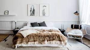 Maybe you would like to learn more about one of these? 26 Simple And Chic Master Bedroom Decorating Ideas Stylecaster