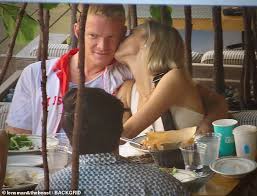 He made his 4.5 million dollar fortune with 4 u ep. Cody Simpson Spotted Kissing Mysterious Blonde Oltnews