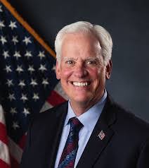 Scott Hedberg's Instagram, Twitter & Facebook