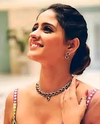 U know her as 💗✨🌷💘