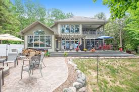 Browse photos, see new properties, get open house info, and research neighborhoods on trulia. Manistee Michigan Beachfront Homes For Sale Real Estate Beachhouse Com