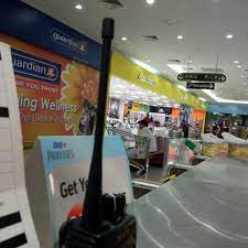 Easy accessibility to mahkhota cheras, taman segar, taman connaught which provide the access to schools and colleges, restaurant/cafe, markets, shopping malls, mrt station and etc. Guardian Batu 9 Cheras Giant Batu 9 Cheras