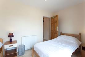 Surrounded by farmland it stands in its own enclosed garden one mile out of barn owl cottage sleeps 2 in the super king zip and link bed, and a single is available for a third person on request or ample space for travel cot. Barn Owl Cottage Bejowan Barns Holiday Cottages Newquay Cornwall