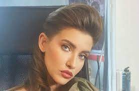 Invitată la antena 1, iulia albu a făcut cu adevărat senzație. Spring Fashion Show Outfit Iulia Albu AdevaÆ'rul Despre Ordinul De Protece Ie Cerut De Iulia Albu Ce S A Intamplat De Fapt Intre StilistaÆ' E I Fostul Soe Ne Am DespaÆ're It Din Cauza