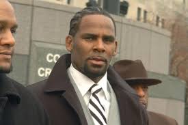 Kelly's manager charged with phone threats to theater. R Kelly Accused Of Sex With Teenage Girls Chicago Sun Times