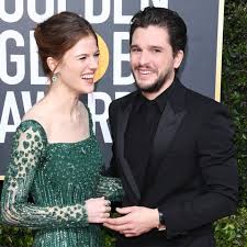 ← photo the face baby yoda makes when he wants to be hugged. Kit Harington Und Rose Leslie Sind Eltern Geworden Gala De