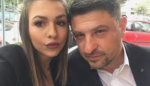 We did not find results for: Ayth Einai H Megalh Korh Toy Nikoy Xardalia Fwtografies