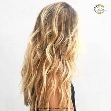 Wavy Hair Beach Hair Highlight Blonde Beach Hair Hair Styles Hair Highlights