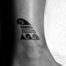Clovers attract positive energies and give perfect balance in life. 1001 Ideas For Unique And Meaningful Small Tattoos For Men